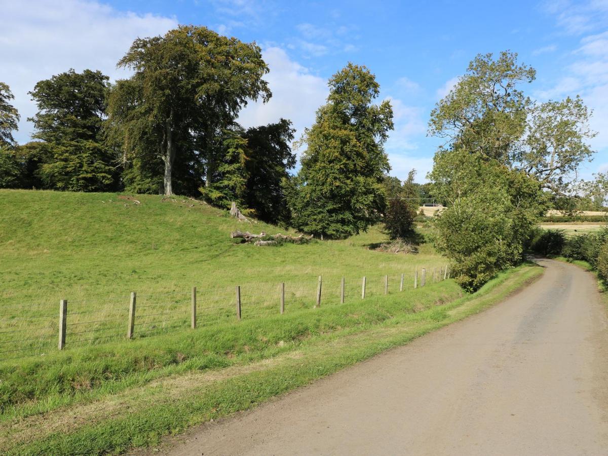 Bonjedward Mill Farm Cottage ジェドバラ エクステリア 写真